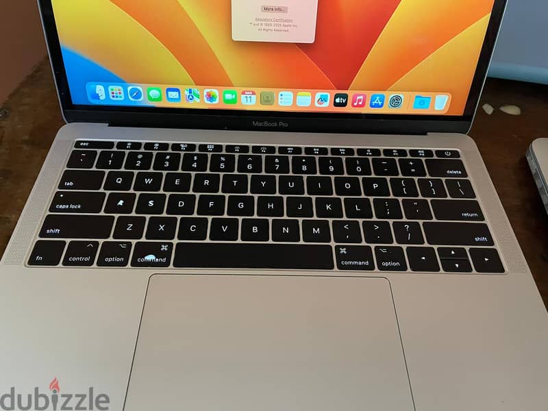 MACBOOK PRO 2017 13" inch 0