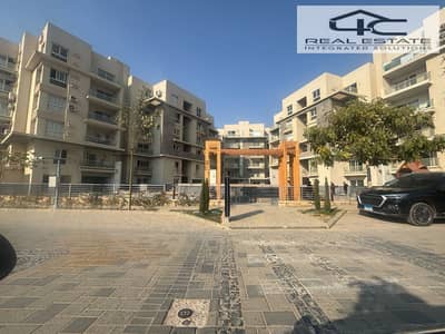 Apartment for sale 3bed fully finished under market price ready to move prime location in Mountain View iCity