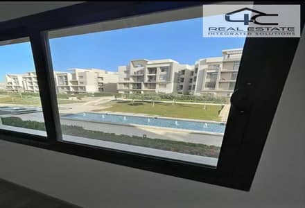 Ready to move apartment 220 m with garden fully finished with land scape view for sale with down payment and instalment in fifth square compound