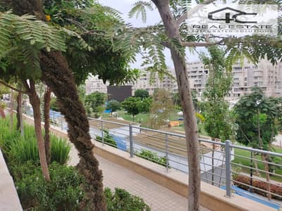 Ready to move apartment 185 m 3 bedroom for sale with lowest price in market in phase Club Park in Mountian view icity