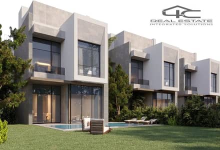 Villa stand alone resale 425 m 6 bedrooms for sale in prime location with down payment and installments in Saada New Cairo