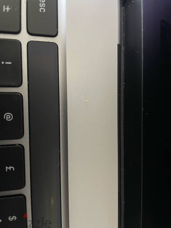 macbook pro i9 2019 1