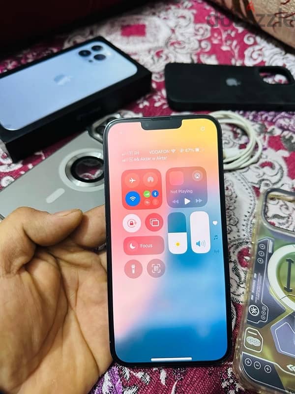 Iphone 13 Pro Max 256gb dual sim battery 87 ios 18.3. 1 1