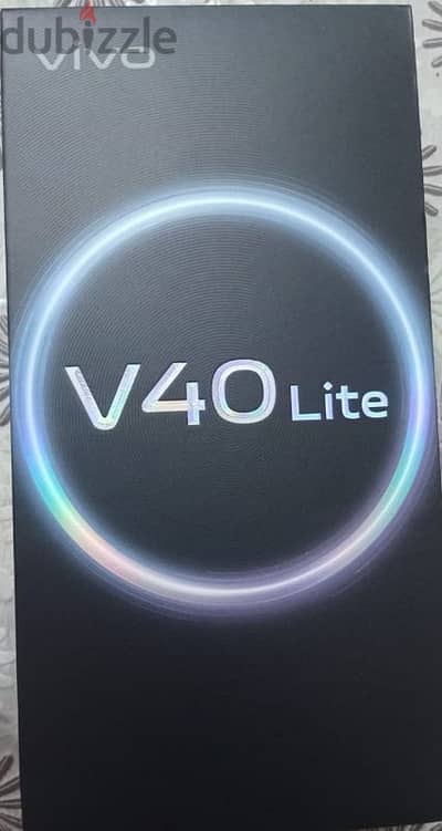 V40 Lite