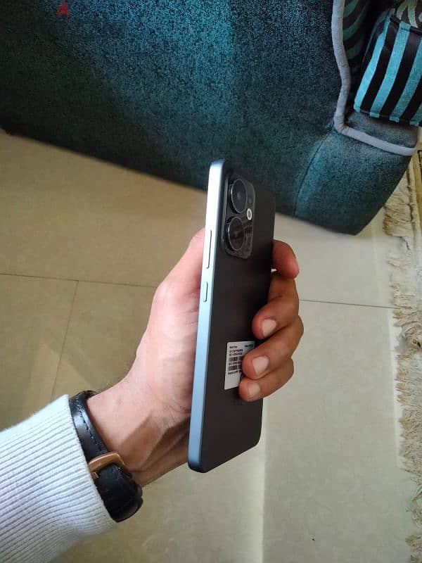 للبيع كسر زيرو oppo Reno13 F 3