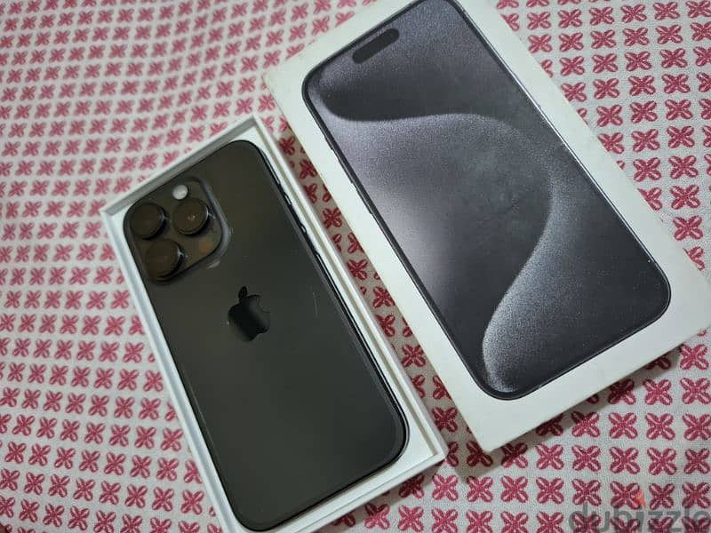 iphone 15 pro 128g 95% في ضمان ابل 8