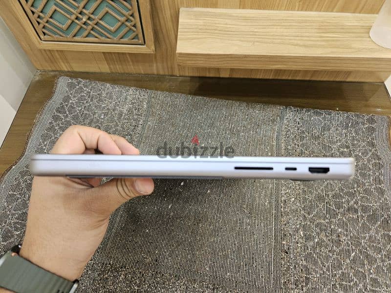 Apple MacBook Pro M1 Pro 95% KSA ماك بوك برو ام ١ برو 10