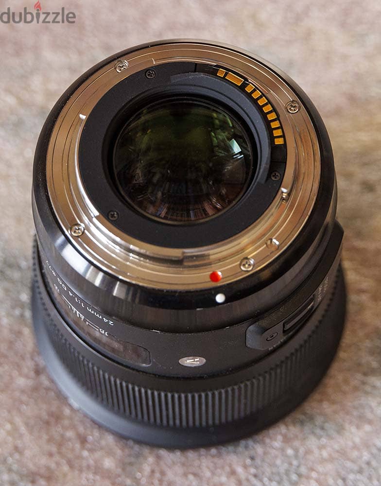 Sigma 24mm f/1.4 DG HSM Art Lens for Canon EF 2