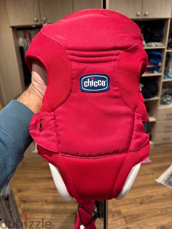 chicco baby carrier 2