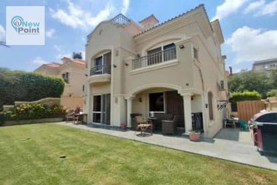 Receive immediately with LAVISTA a 200 m² twin house near Madinaty in Patio Casa in Shorouk City 0