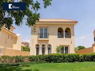 For Quick Sale Villa  Prime Location With Lowest Downpayment on10 Years Equal Installment In Hyde Park New Cairo(Buy Now!!!)