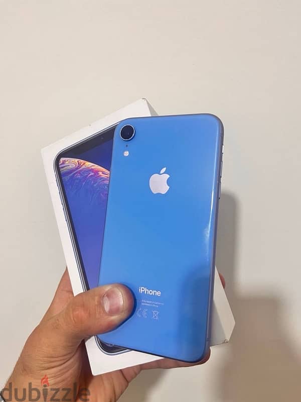 iPhone XR 64GB 3