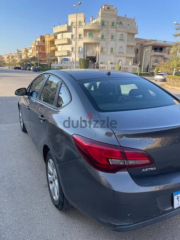 Opel Astra 2016 0