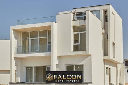 عاين علي ارض الواقع فيلا متشطبة جاهزة Double View بحر وبحيرة في الساحل الشمالي / Villa For Sale North Coast