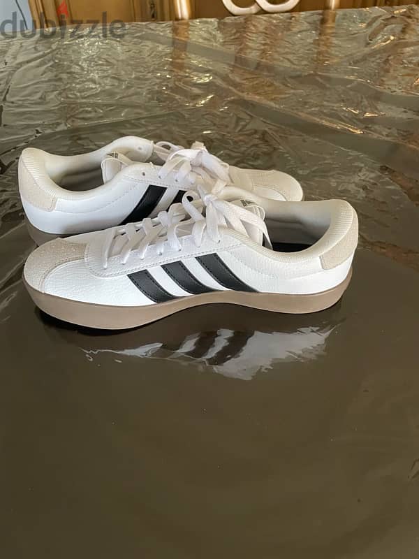 Adidas VL Court 3.0 2