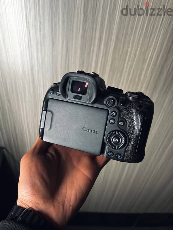 canon eos R6 3