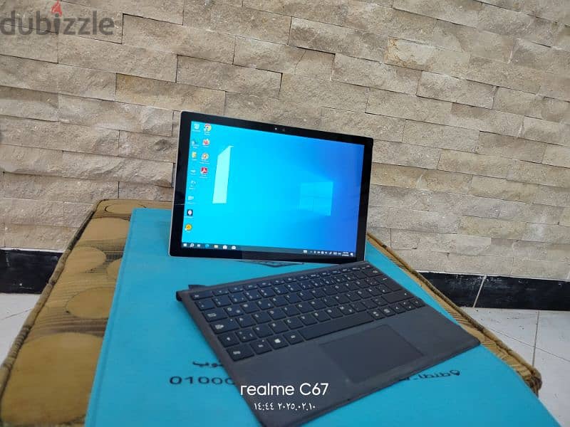 microsoft surface pro 4 Core i5 6th Ram 8 Hard 256 2