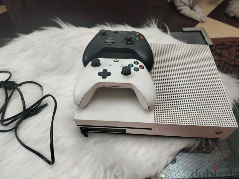 Xbox one s 4