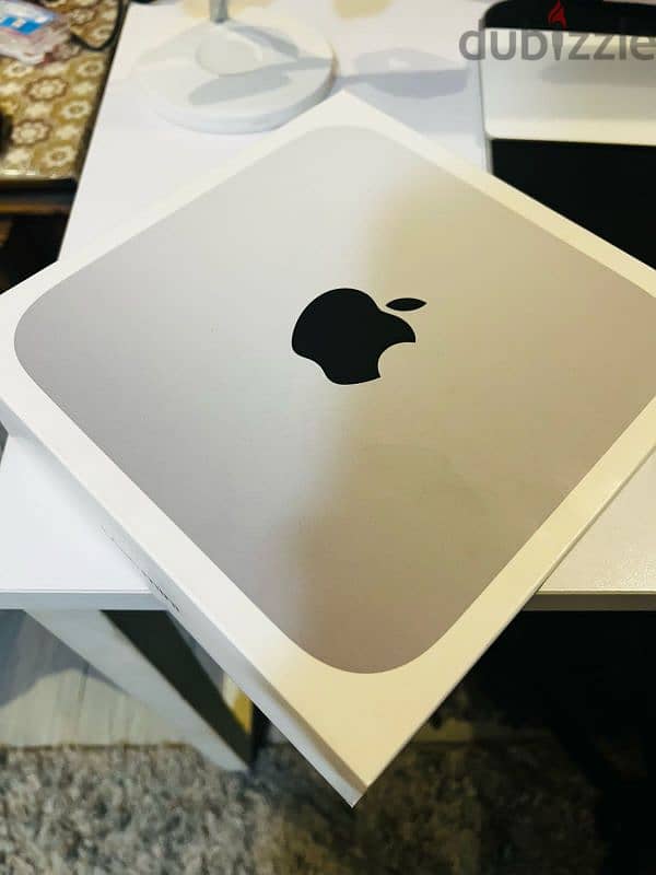 Mac Mini M2 4