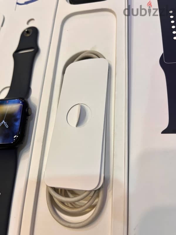 apple watch series 7 (45mm) 2