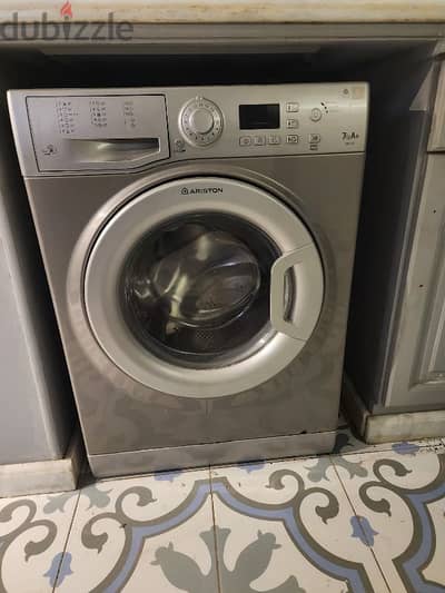 غسالة ارستون ٧ كيلو بحالة ممتازة Ariston washing machine