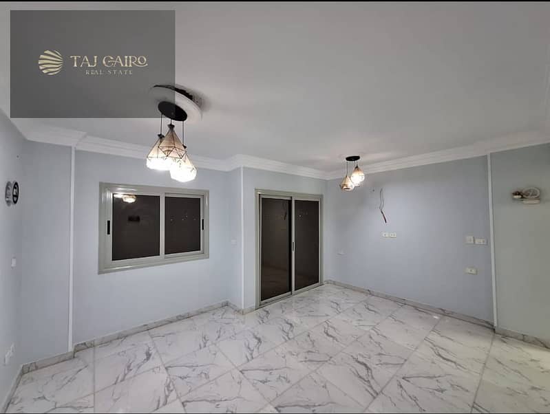 Apartment + roof for sale in Badr on the university road 0