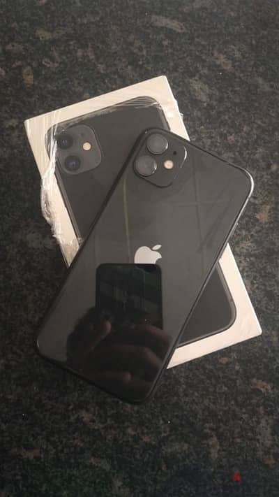 iPhone 11 مساحه 128