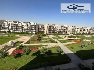 apartment with garden for sale  187m fifth square  READY  TO  MOVE  Fully Finished  with installment view landscape in fifth settlement