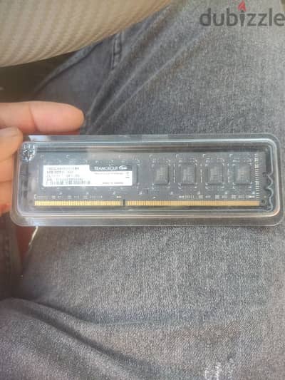 رامة 8 جيجا باص 1600 ddr3 بحالة الزيرووو