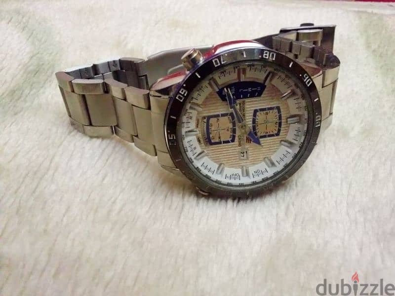 ساعة CASIO EDIFICE 10