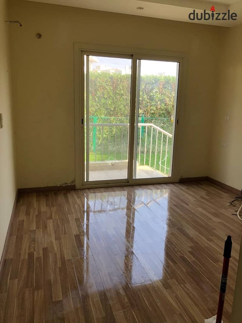 Ground floor apartment with garden for sale, distinguished view, super deluxe finishing, air conditioners in The Address Compound 0