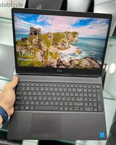 Dell precision 7560 i9 جيل 11 كور i9 فئة H بكارت RTX A3000