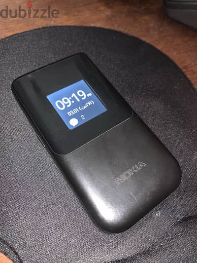 ‏nokia 2720 flip