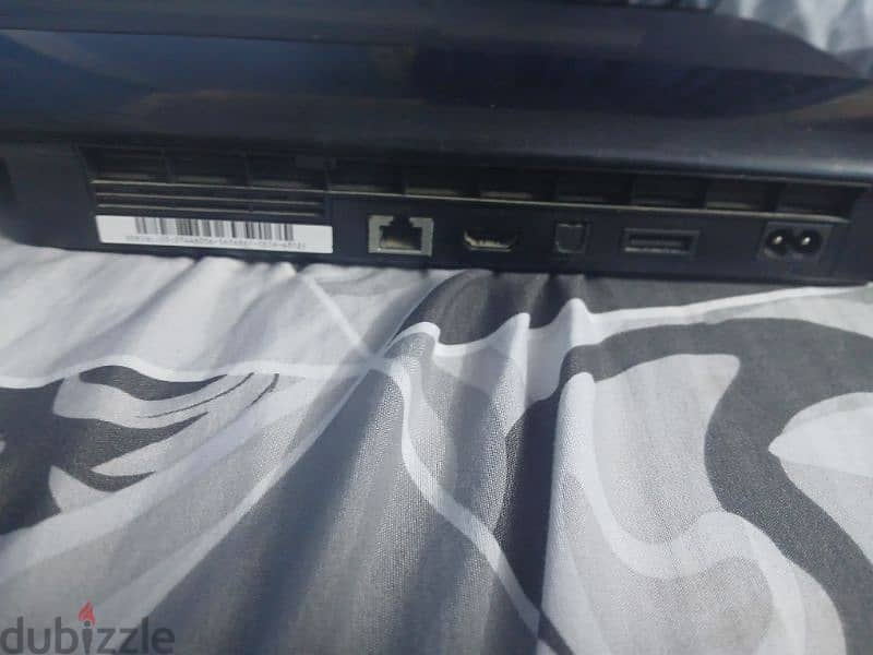 ps 3 super slim 2