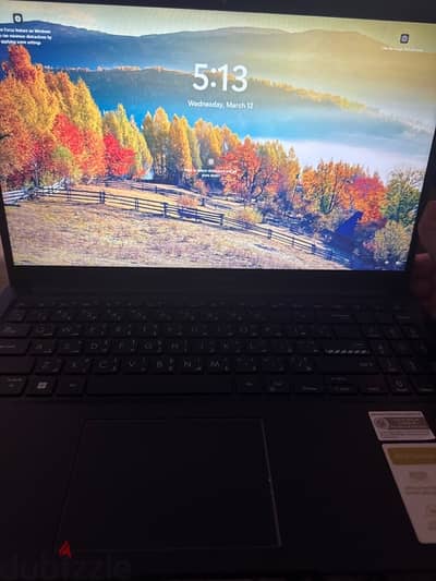 Asus. Vivo book i7