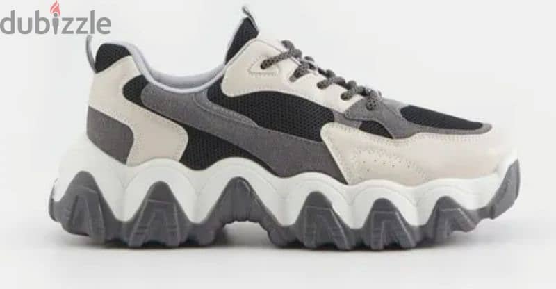 Chunky Sneakers 1