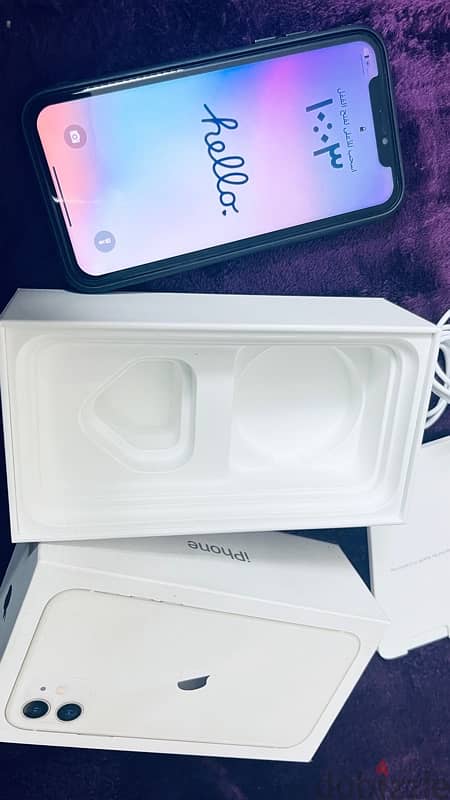 iPhone 11 with box zeroo 2