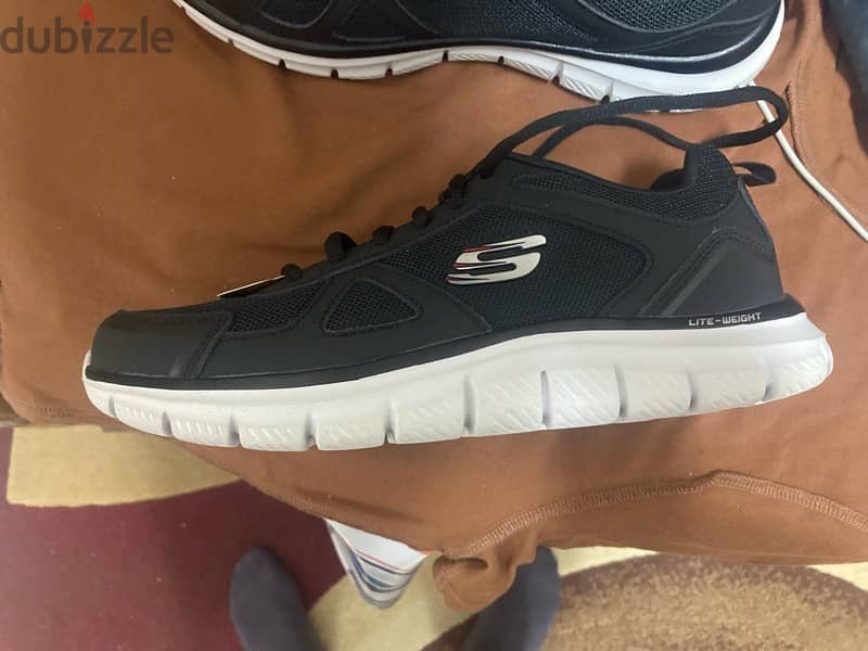 سكيتشرز ميمورى فومskechers memory foam 2