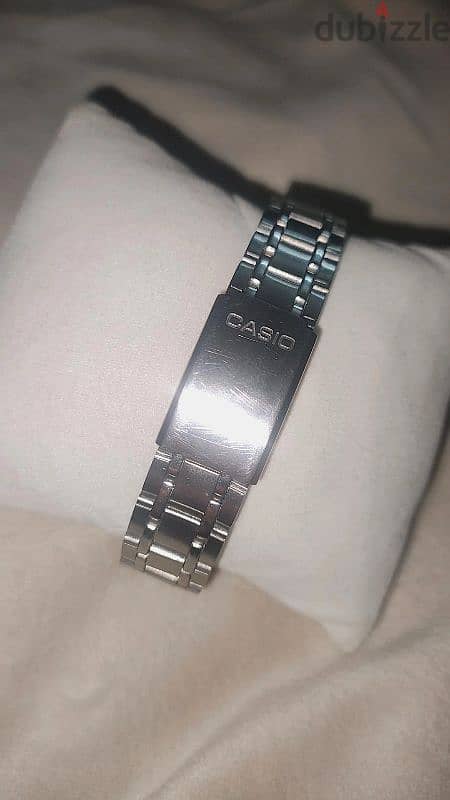 ساعه يد Casio 2