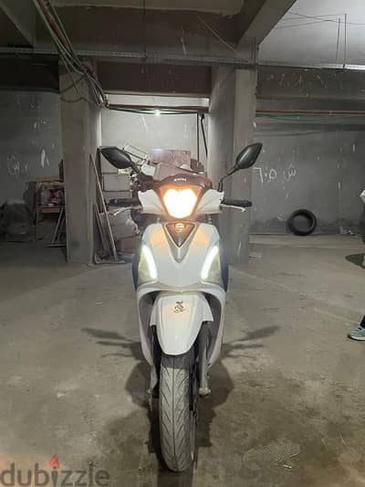 sym st 200