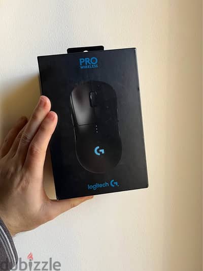 Logitech G Pro Wireless Medium condition - لوجيتك جي برو واريلس حالة م