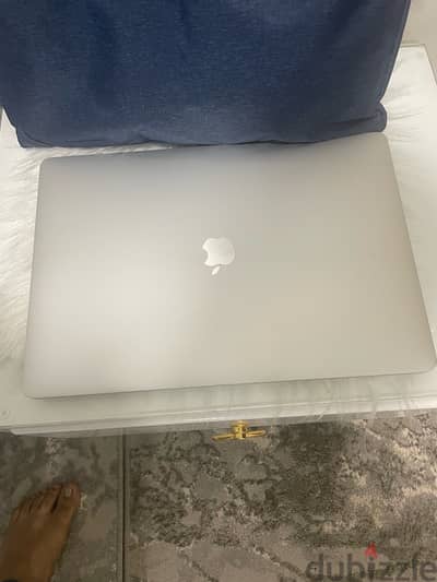 mac book pro 2019 16inch