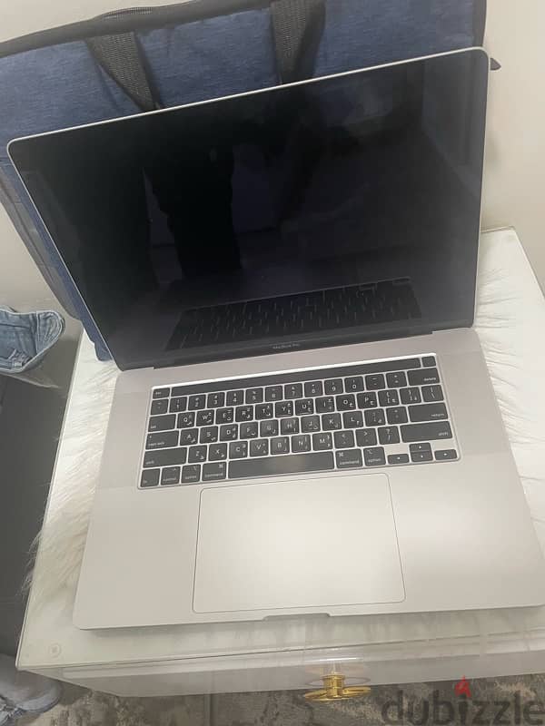 mac book pro 2019 16inch 1