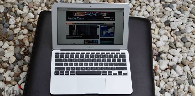 MacBook Air 13 inch 1