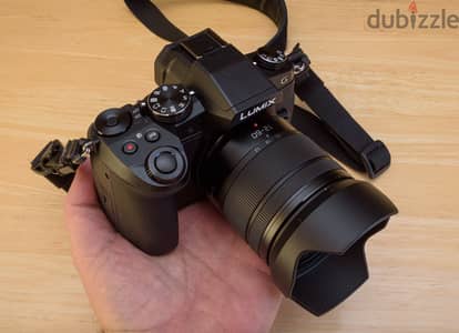 panasonic lumix G85 + lens lumix 12-60mm  كاميرا احترافيه ليومكس