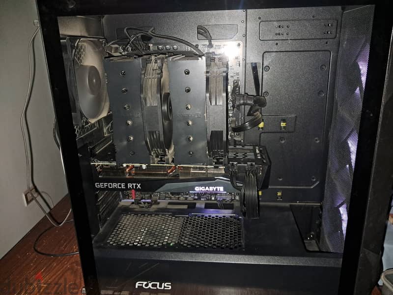 Custom PC for Gaming / Art / Development / AI / etc 2