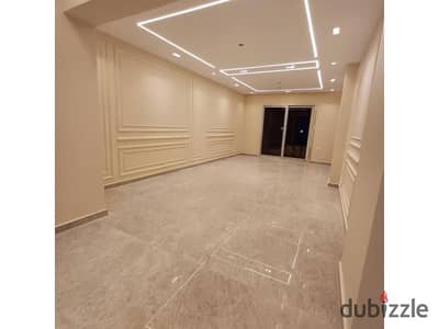 Fully finished apartment, prime location in Al Khamail, first residential area in Sheikh Zayed