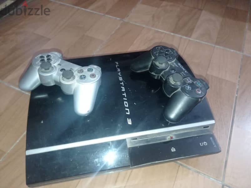 بلايستيشن 3 فات معاه كل وصلاته ودراعين ps3 0