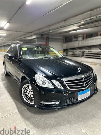 Mercedes-Benz E300 2010 ONLY 150,000 KM