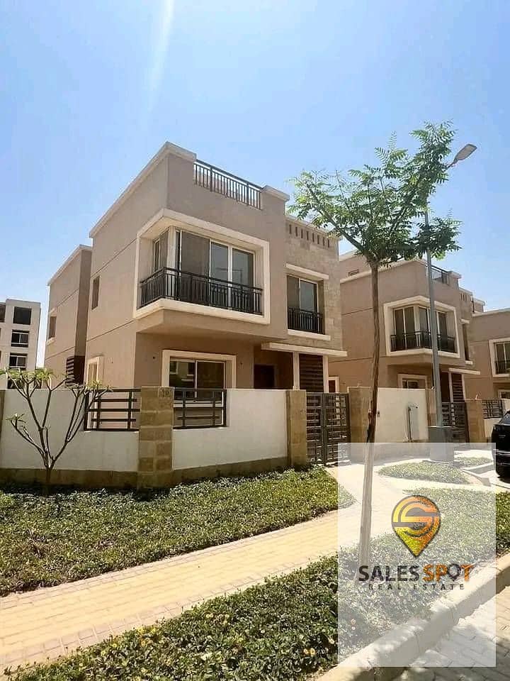 Independent villa for sale in Taj City Compound - in front of the airport near Nasr City 0